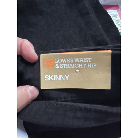 Xhilaration Target Black Velvet Like Skinny Pants Low Rise Size Junior's 7 NWT - Picture 8 of 12